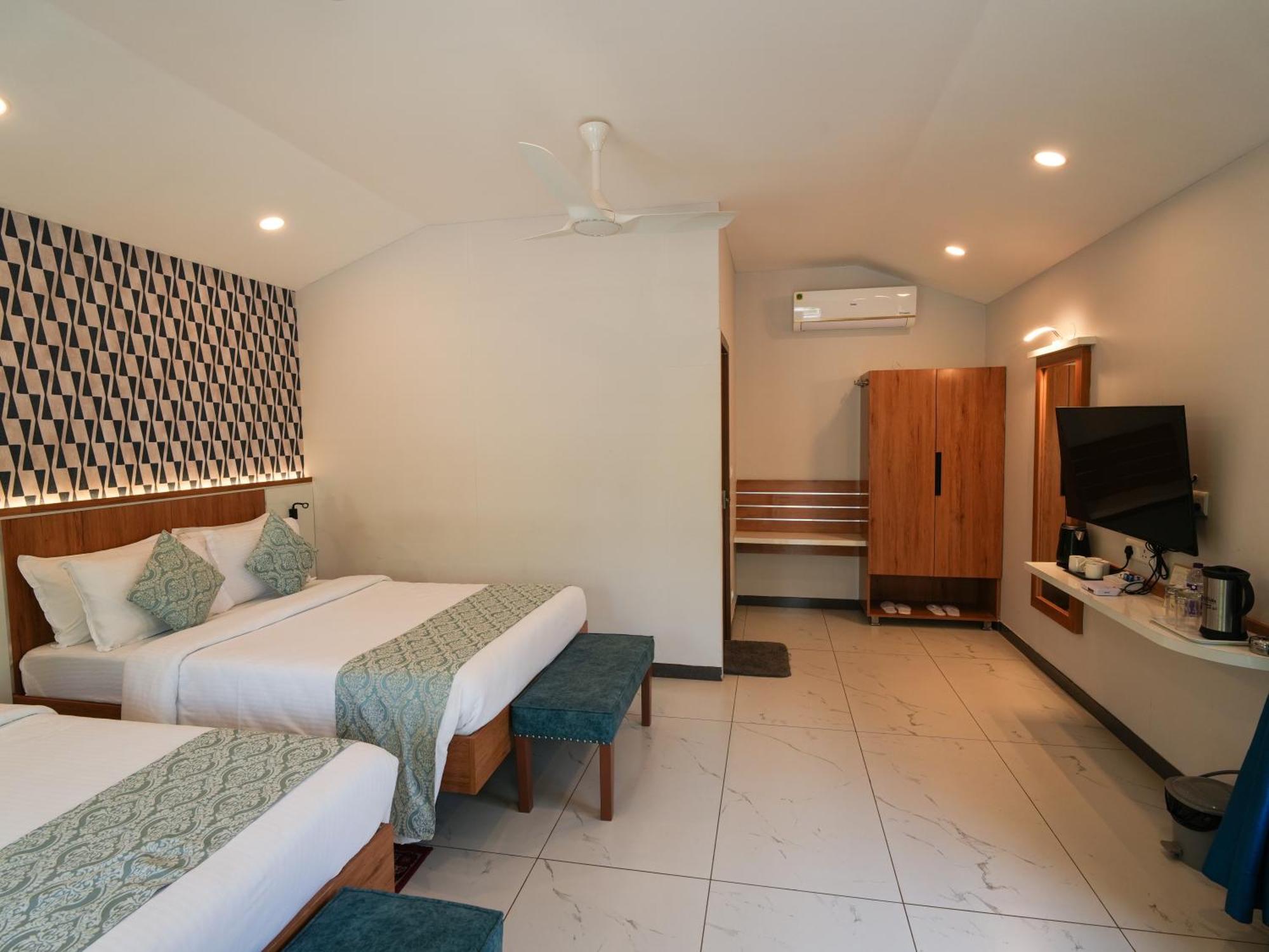 Mgm Whispering Wind'S Yelagiri Hotel Exterior photo