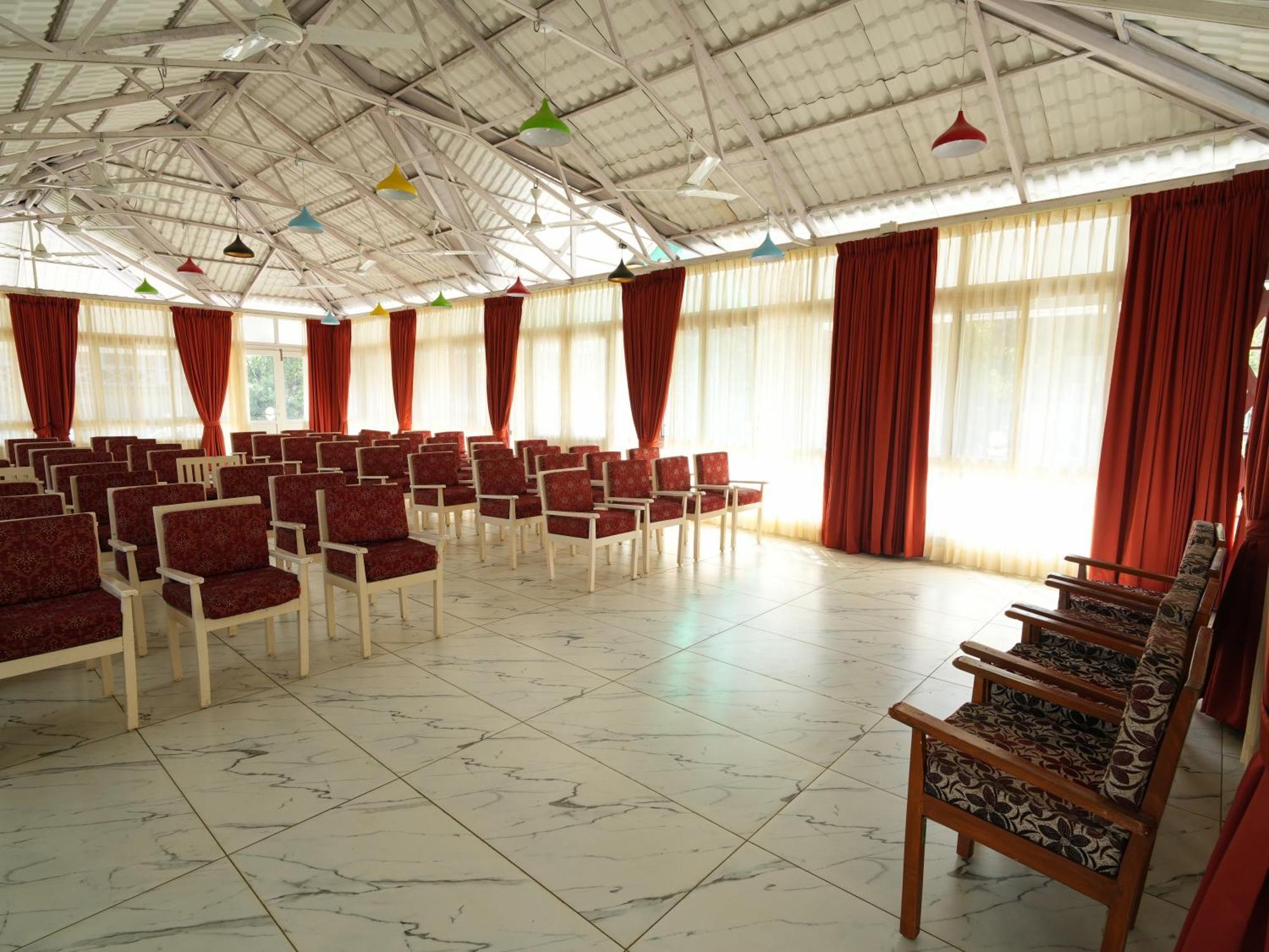 Mgm Whispering Wind'S Yelagiri Hotel Exterior photo